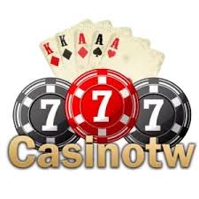 Filipino players enjoying mobile casino and sports entertainment via 2213